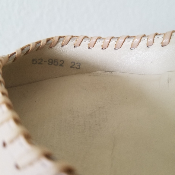 Low heel pumps - Picture 11 of 12